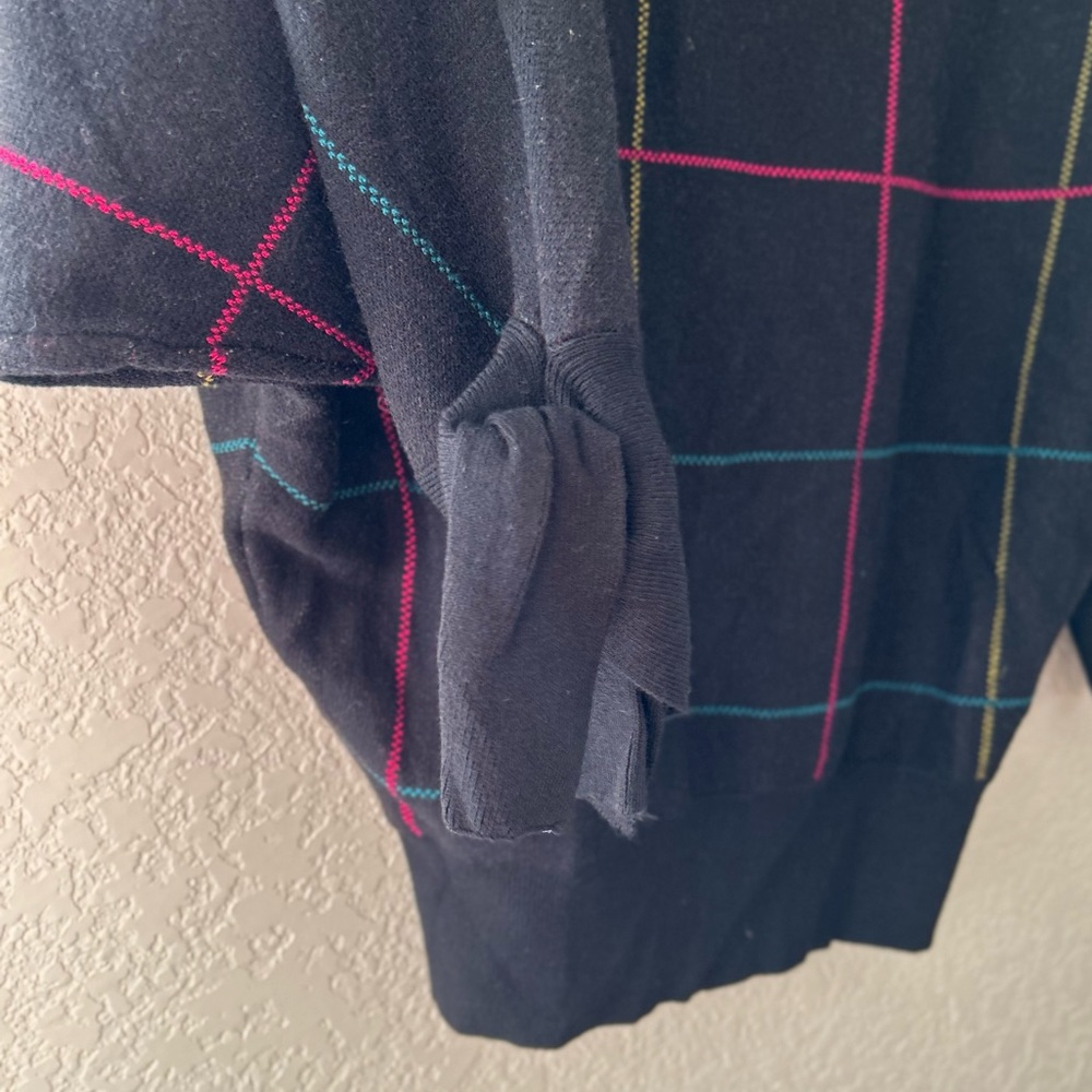 🆕 New York & Company Plaid Sweater Top | S - Picture 7 of 7